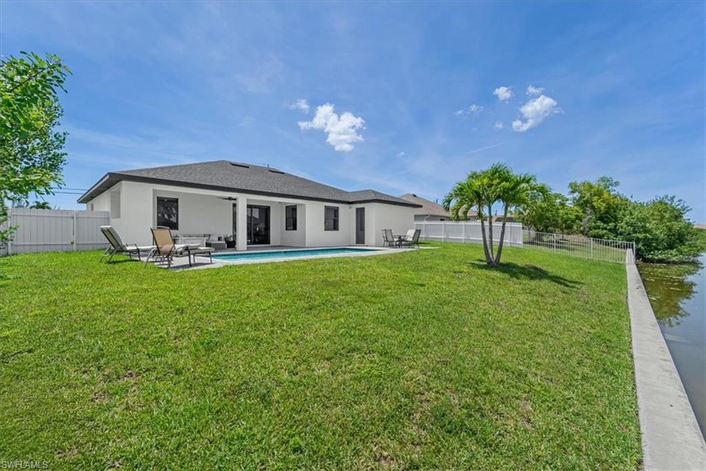 CAPE CORAL - Residential