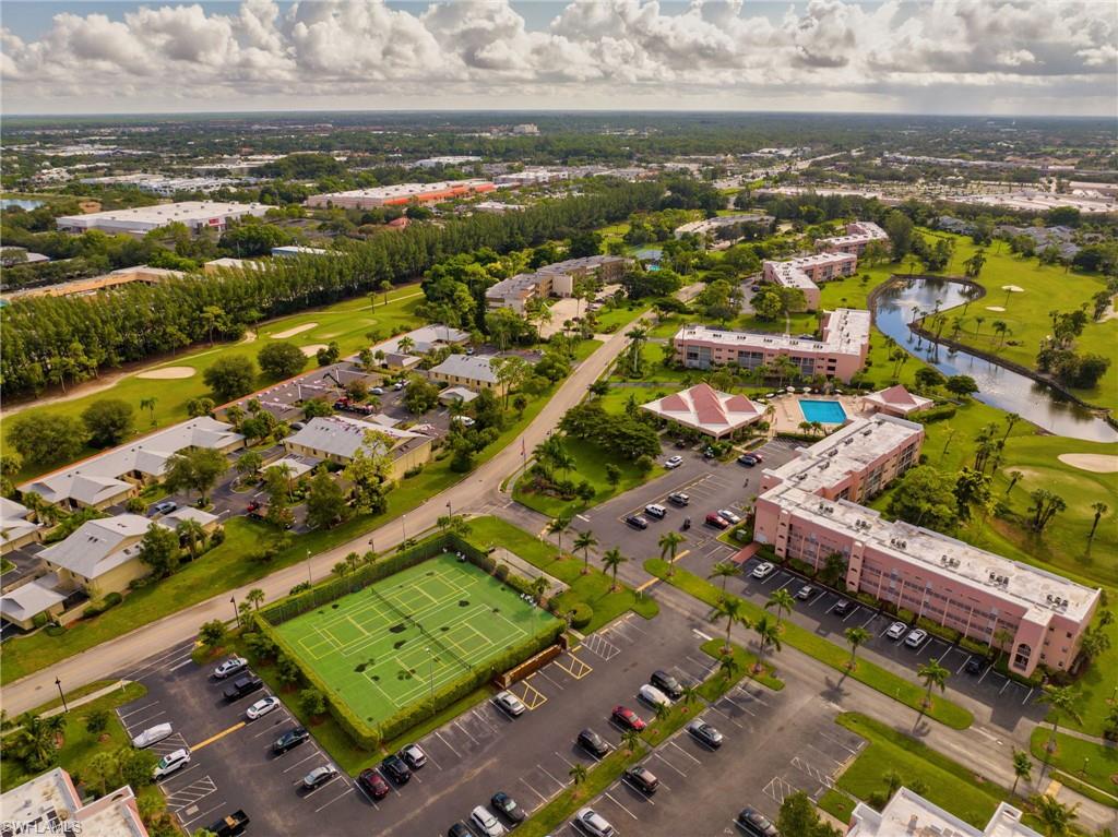 FOREST LAKES - Residential