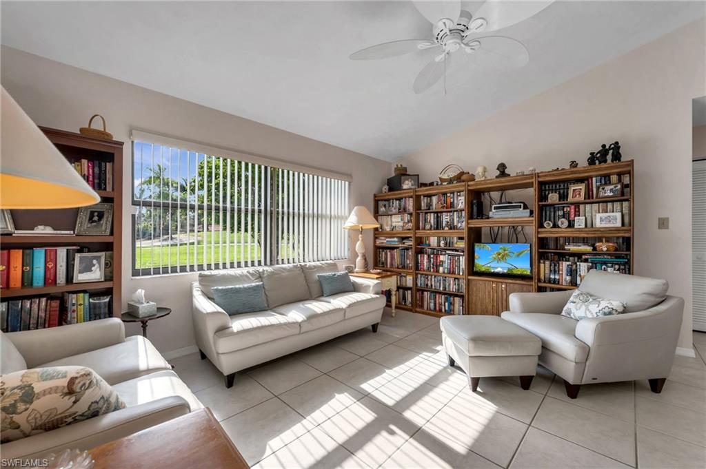 FOREST LAKES - Residential