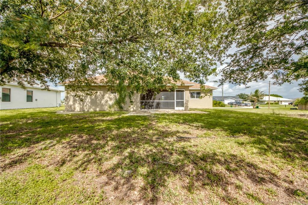 CAPE CORAL - Residential