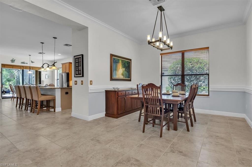 COUNTRY CLUB - Residential