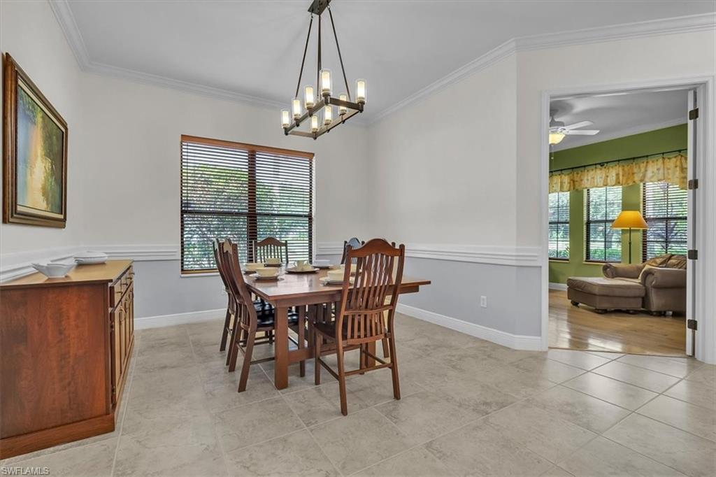 COUNTRY CLUB - Residential
