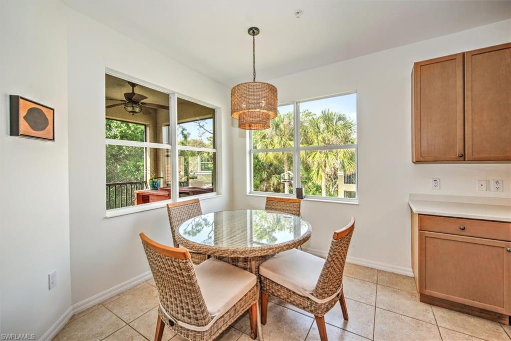 BAY WOODS - Residential