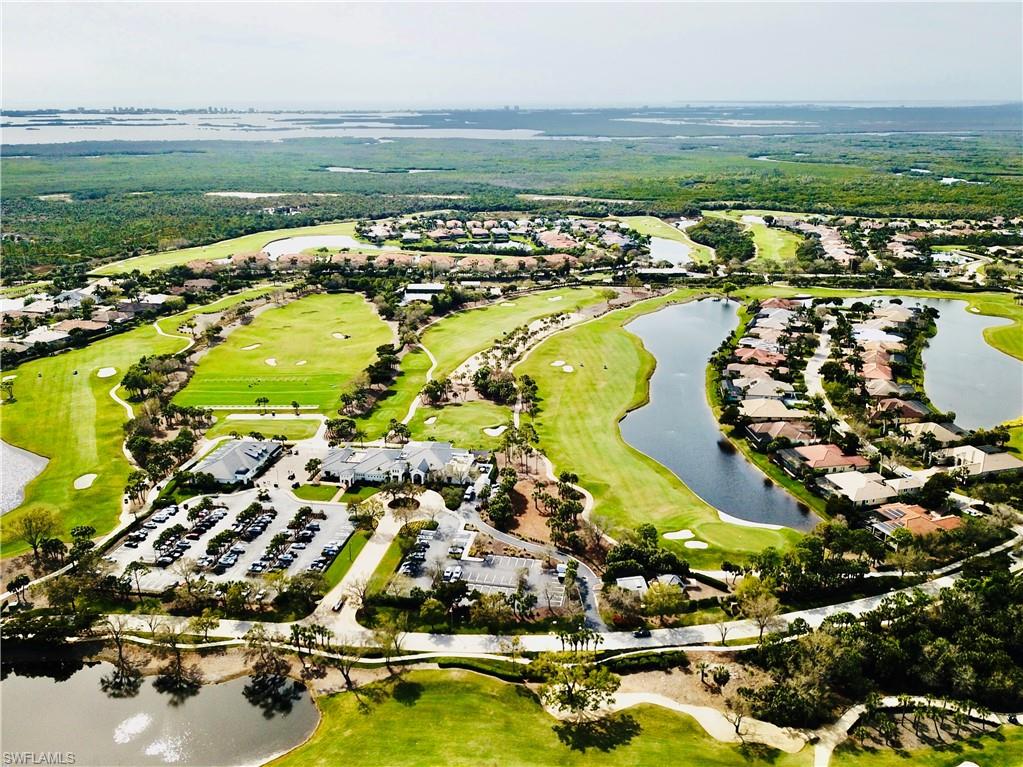 BAY WOODS - Residential