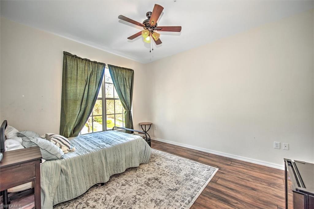 BAY WOODS - Residential