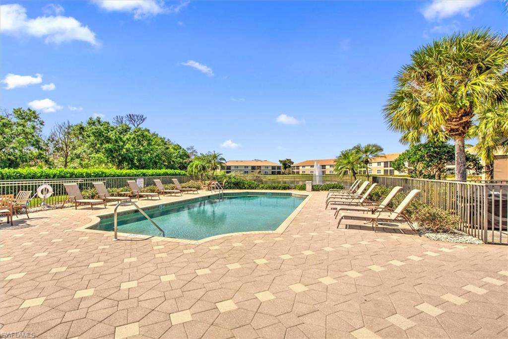 BAY WOODS - Residential