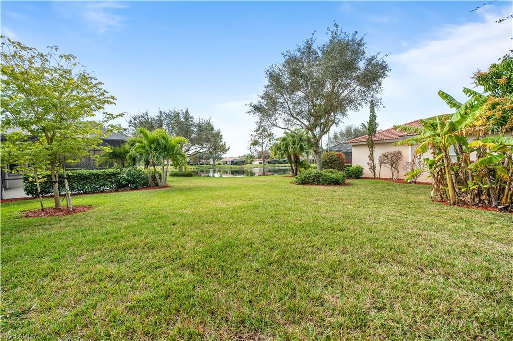 COLONIAL SHORES - Residential