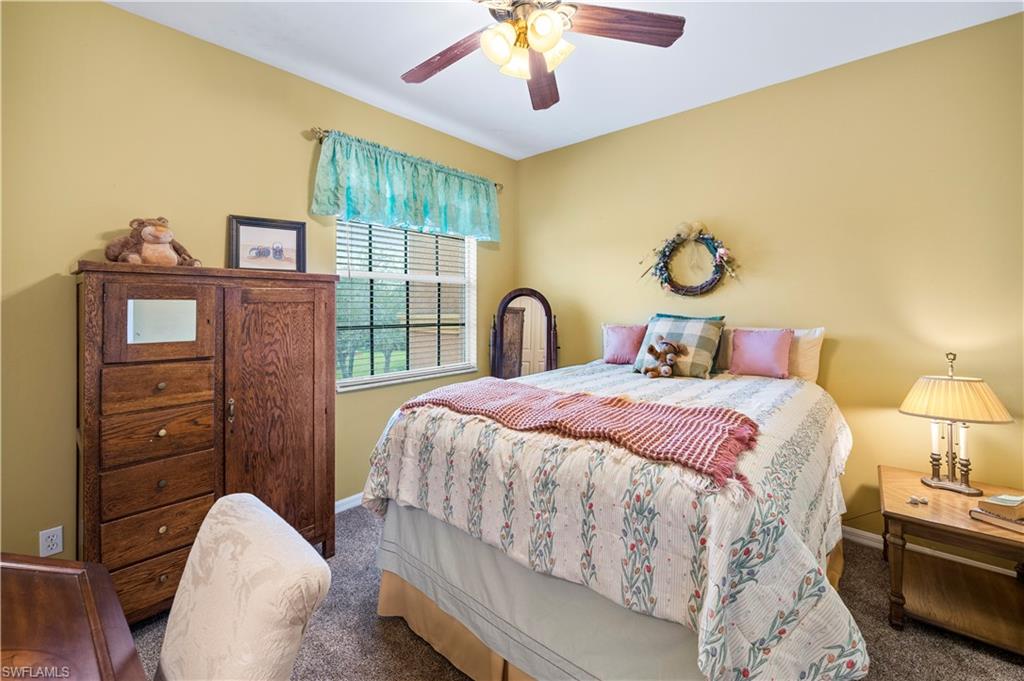 COLONIAL SHORES - Residential