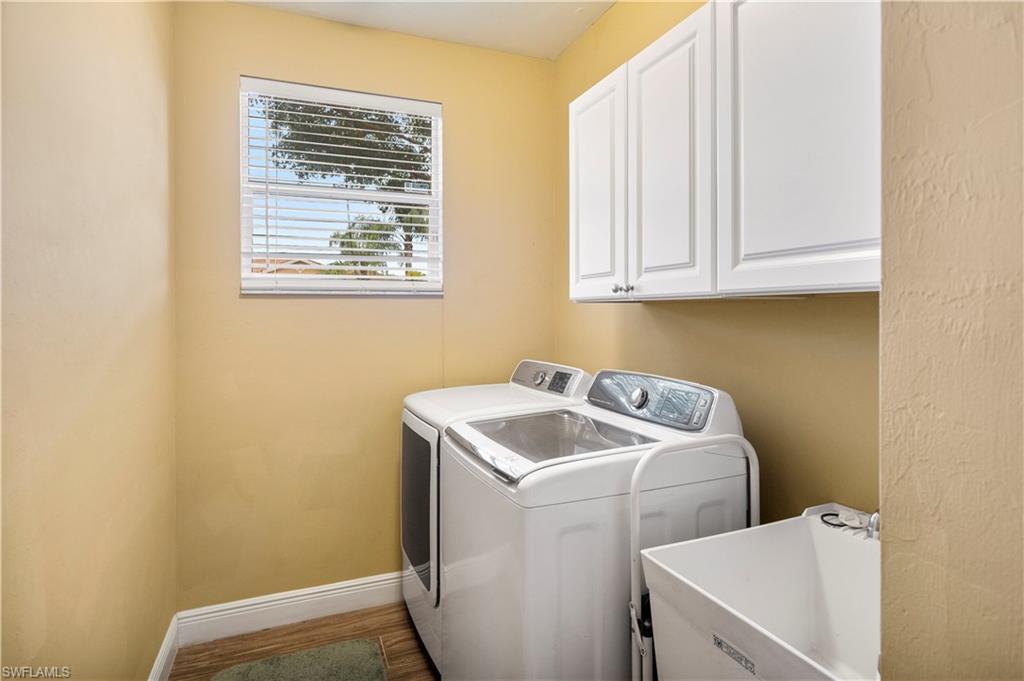 COLONIAL SHORES - Residential