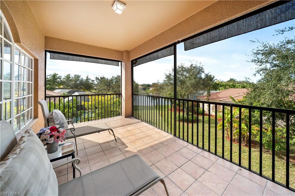 COLONIAL SHORES - Residential