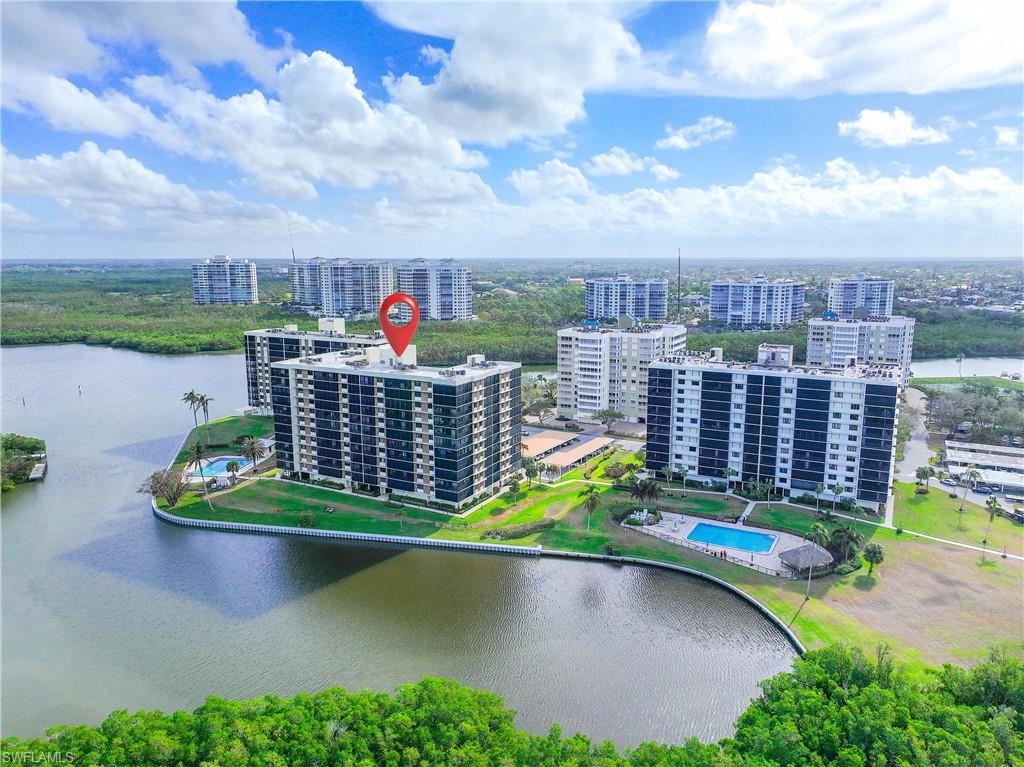 VANDERBILT SURF COLONY - Residential Lease