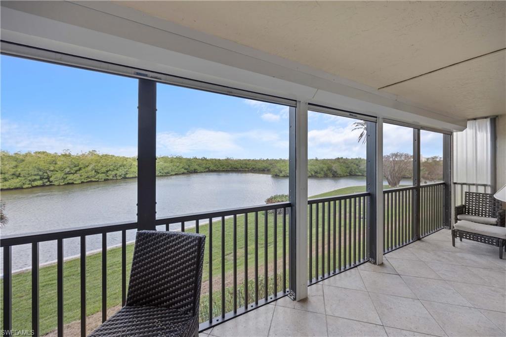 VANDERBILT SURF COLONY - Residential Lease