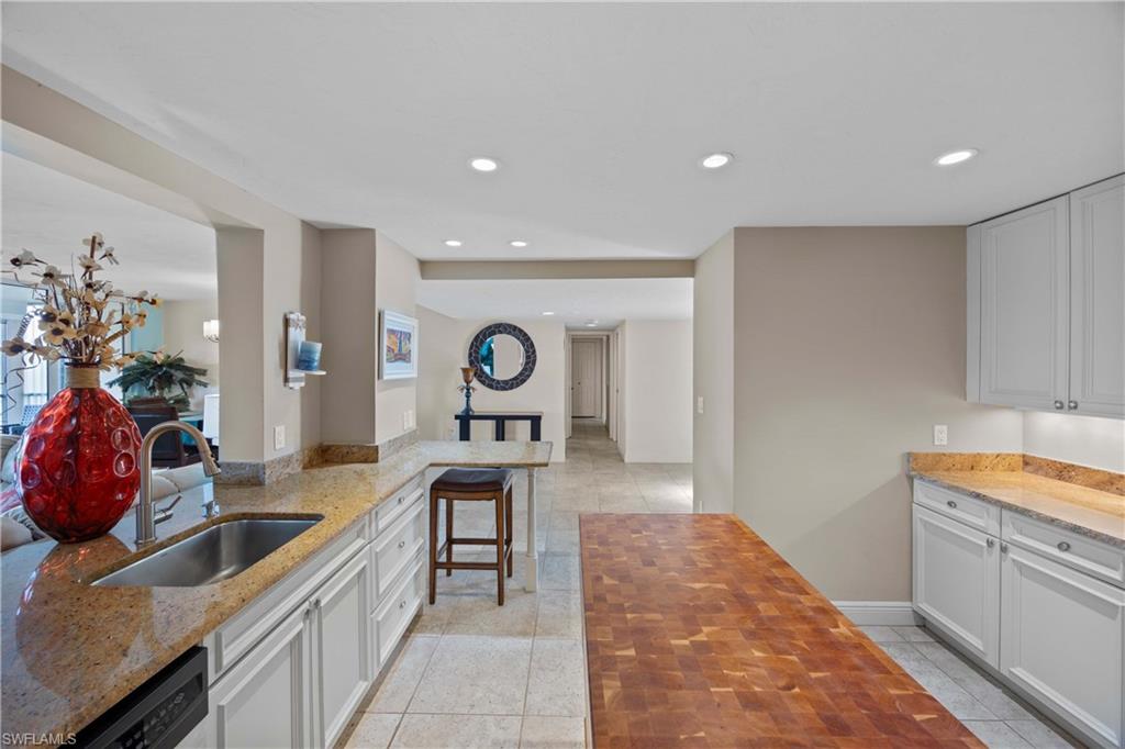 VANDERBILT SURF COLONY - Residential Lease