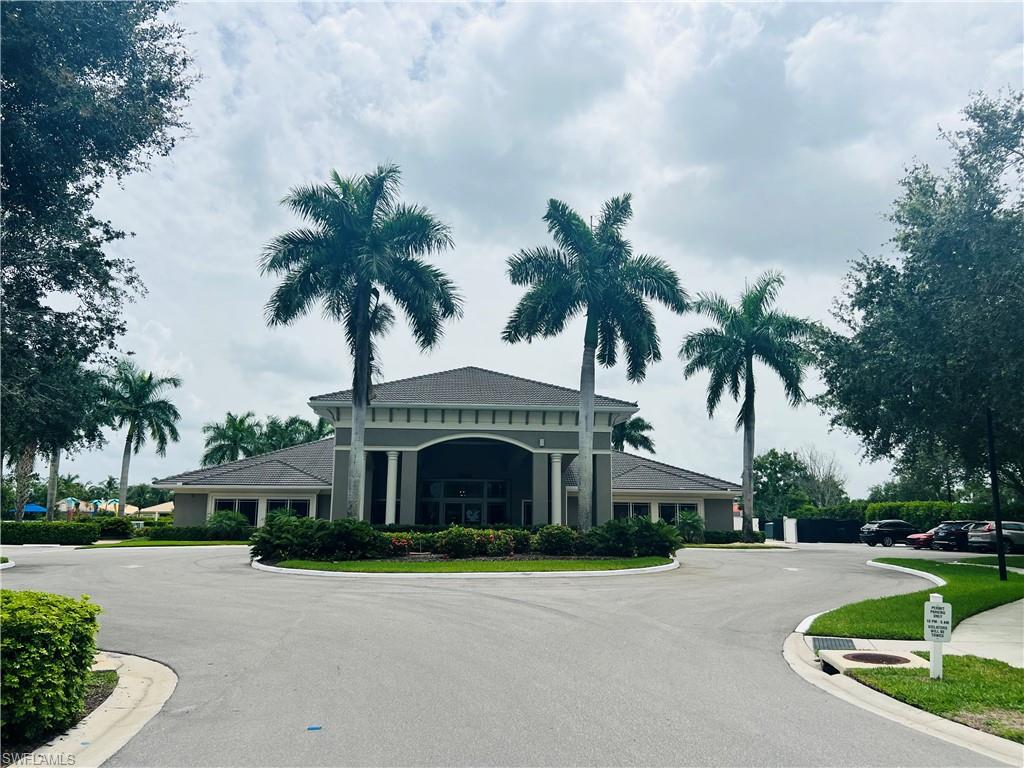 REFLECTION LAKES OF NAPLES - Residential Lease