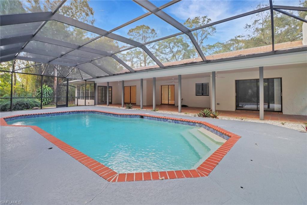 GOLDEN GATE ESTATES - Residential