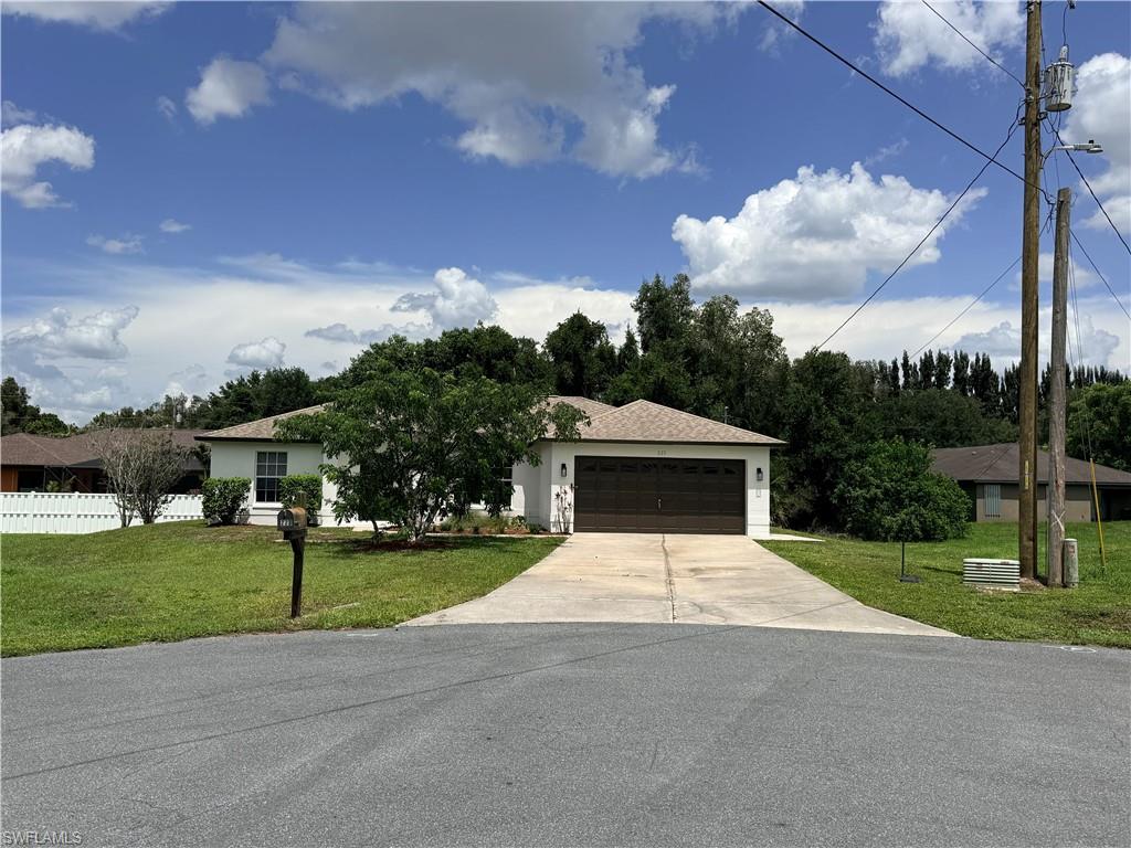 MIRROR LAKES - Residential