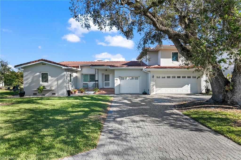 BROOKSIDE - Residential