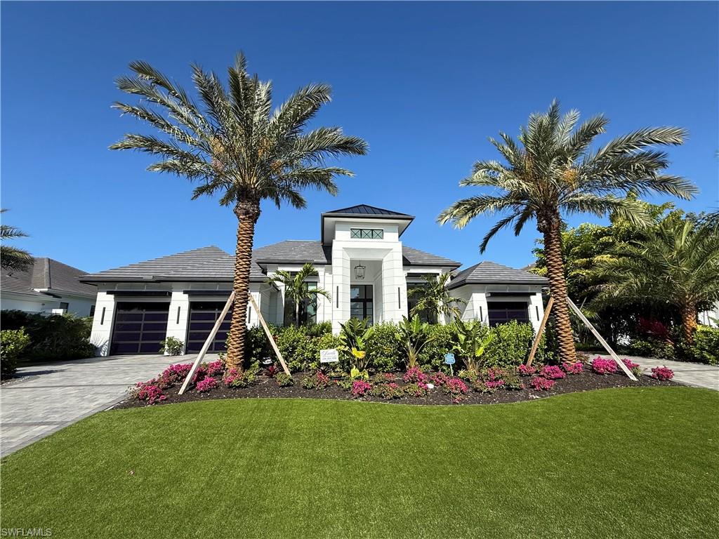 MOORINGS - Residential