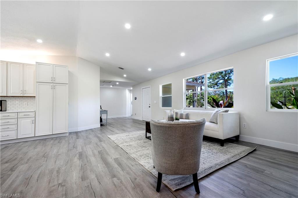 GOLDEN GATE ESTATES - Residential