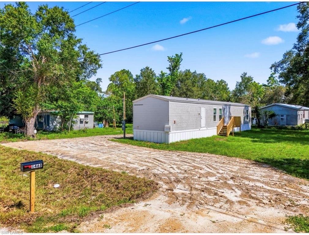 NORTH LABELLE - Residential