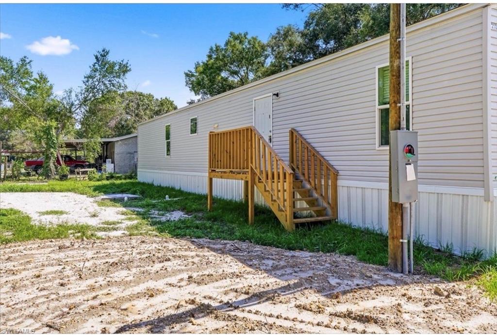 NORTH LABELLE - Residential
