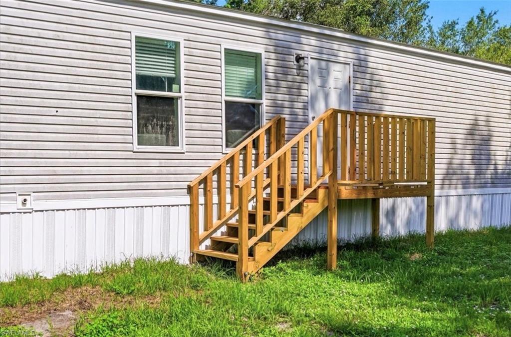 NORTH LABELLE - Residential