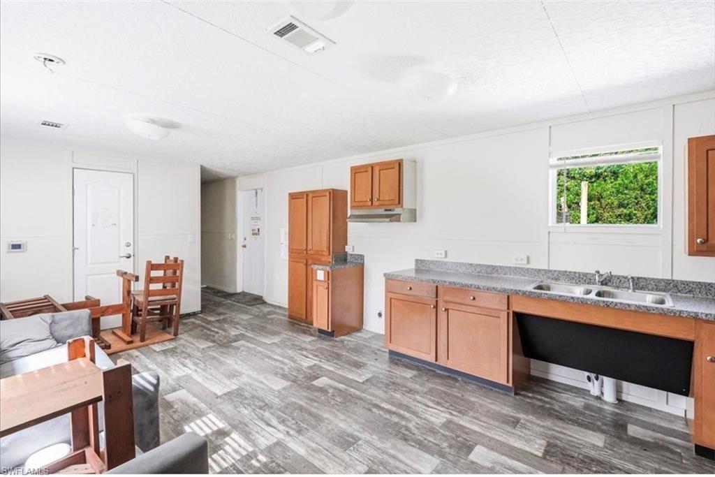NORTH LABELLE - Residential