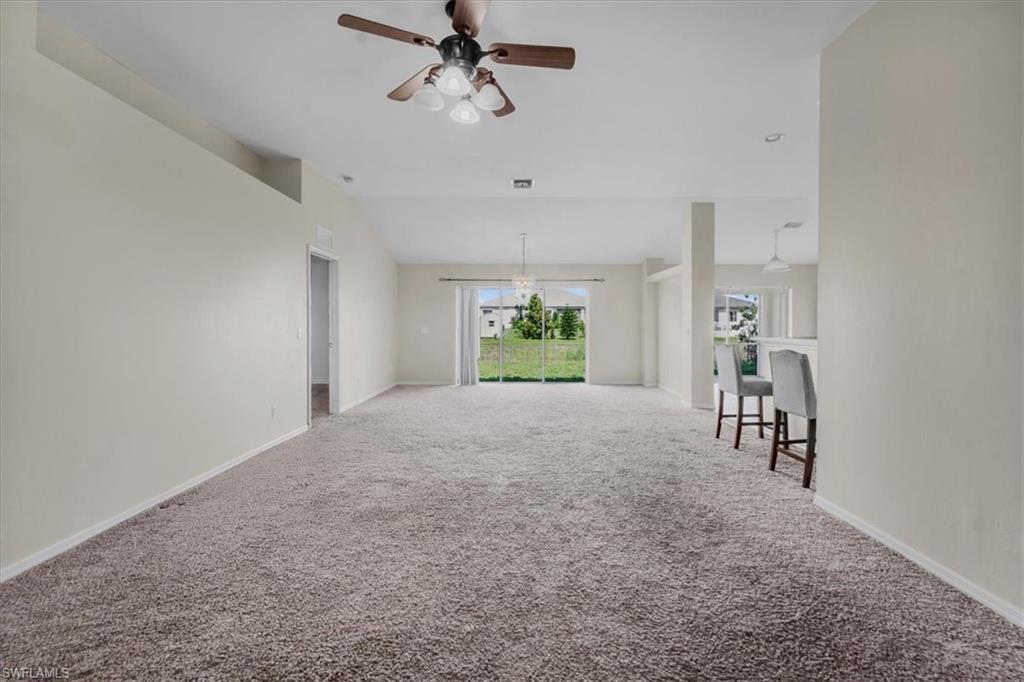 VARSITY LAKES - Residential