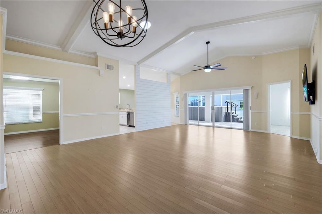 SABAL SPRINGS GOLF AND RACQUET CLUB - Residential