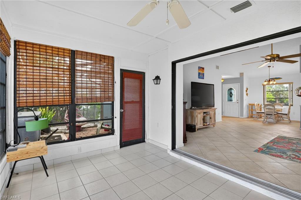 CHARLOTTE SHORES - Residential