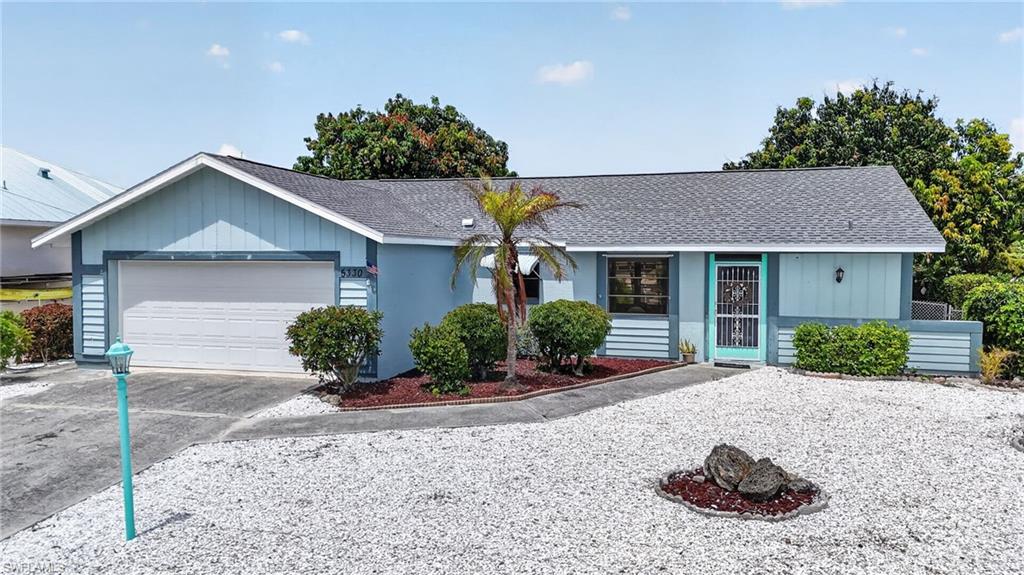 CHARLOTTE SHORES - Residential