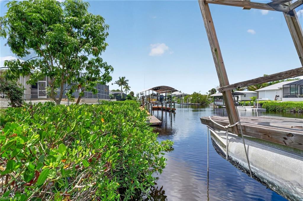 CHARLOTTE SHORES - Residential