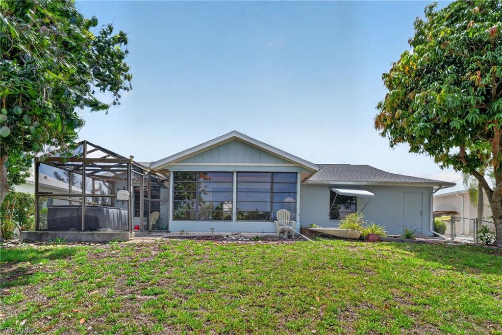 CHARLOTTE SHORES - Residential