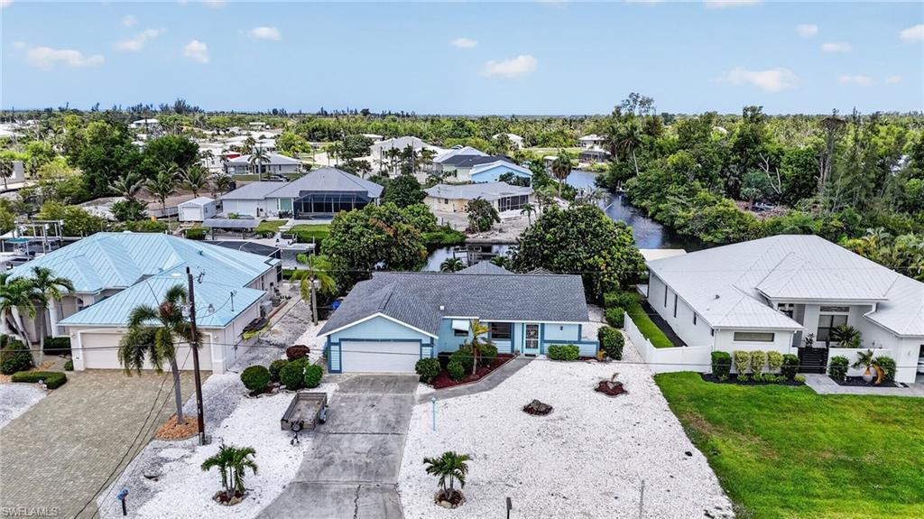 CHARLOTTE SHORES - Residential