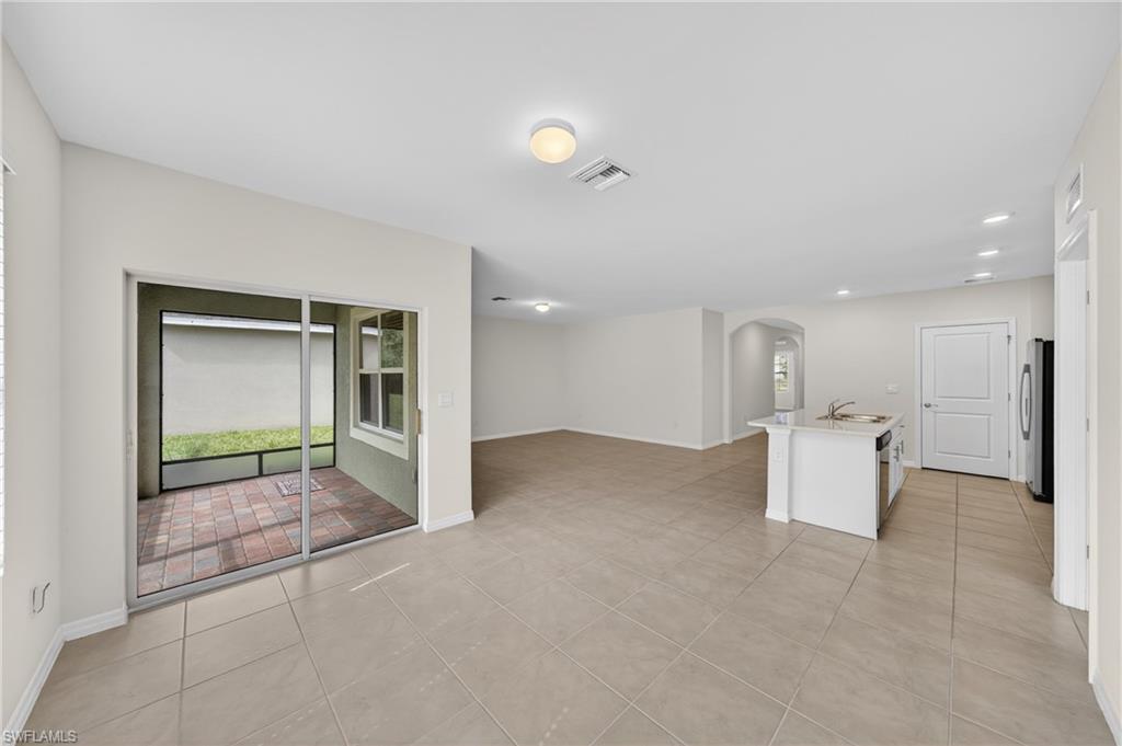 BRIGHTWATER LAGOON - Residential