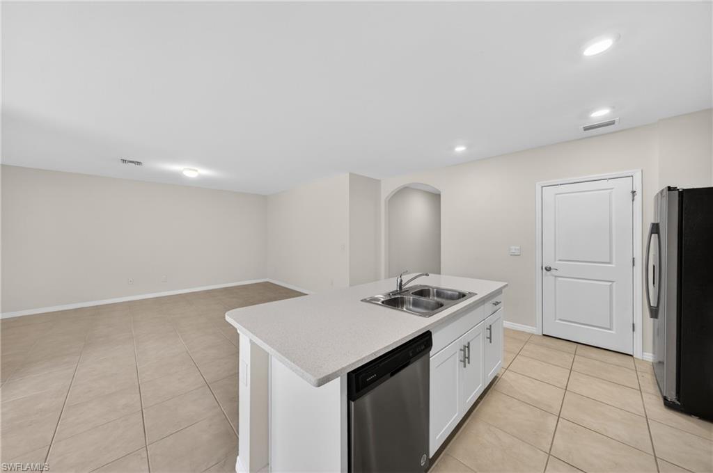 BRIGHTWATER LAGOON - Residential