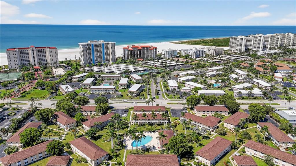 AQUARIUS APTS OF MARCO ISLAND - Residential
