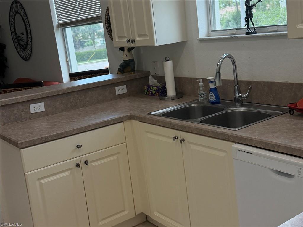 MARIPOSA - Residential Lease