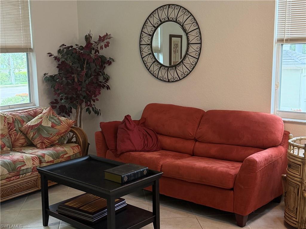 MARIPOSA - Residential Lease