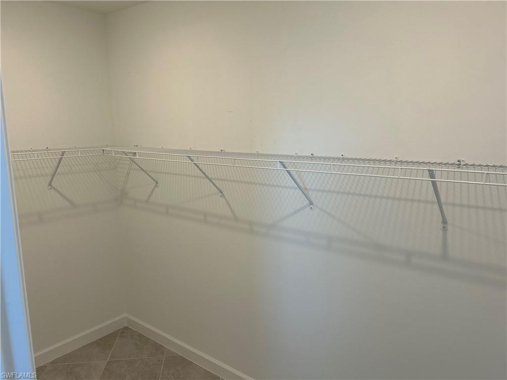 IBIS LANDING - Residential Lease
