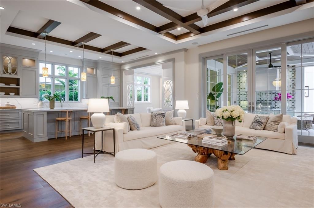 OLDE NAPLES - Residential