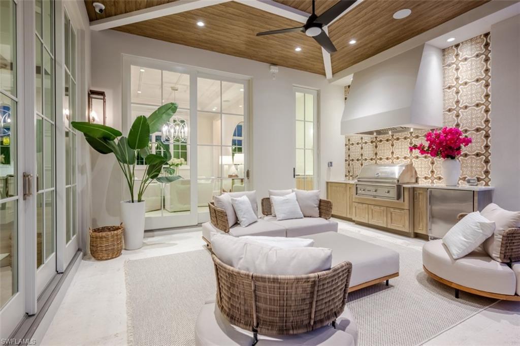 OLDE NAPLES - Residential