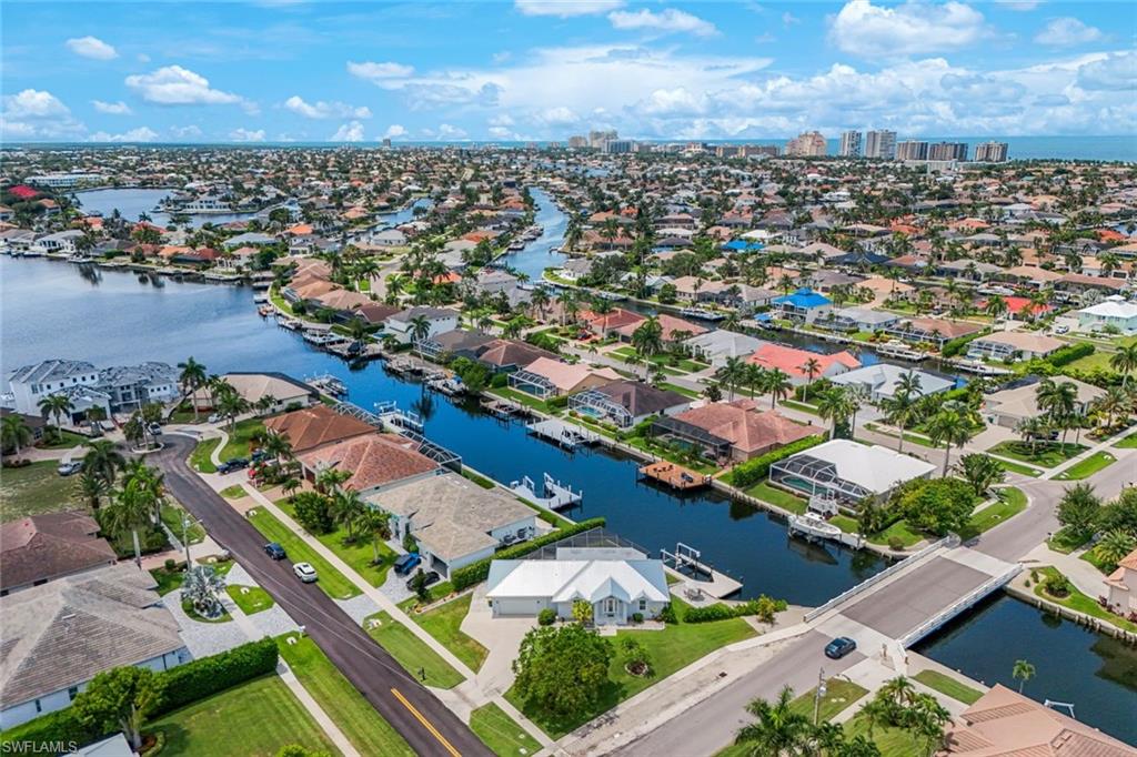 MARCO ISLAND - Residential