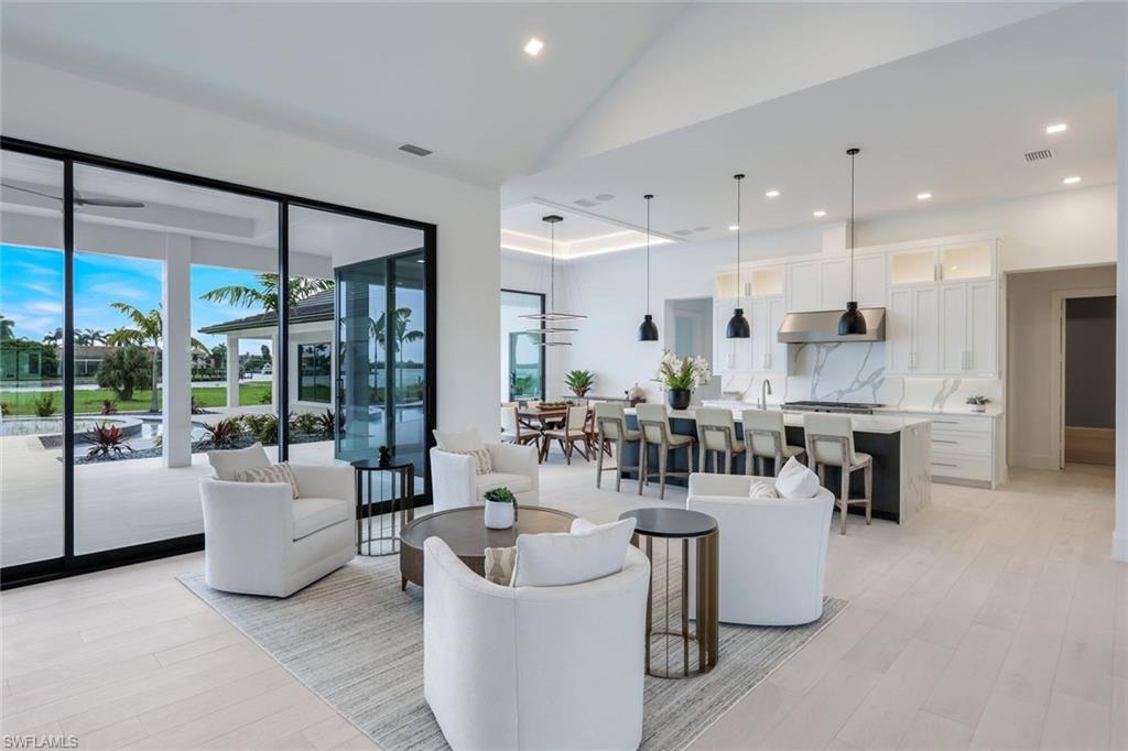 MARCO ISLAND - Residential