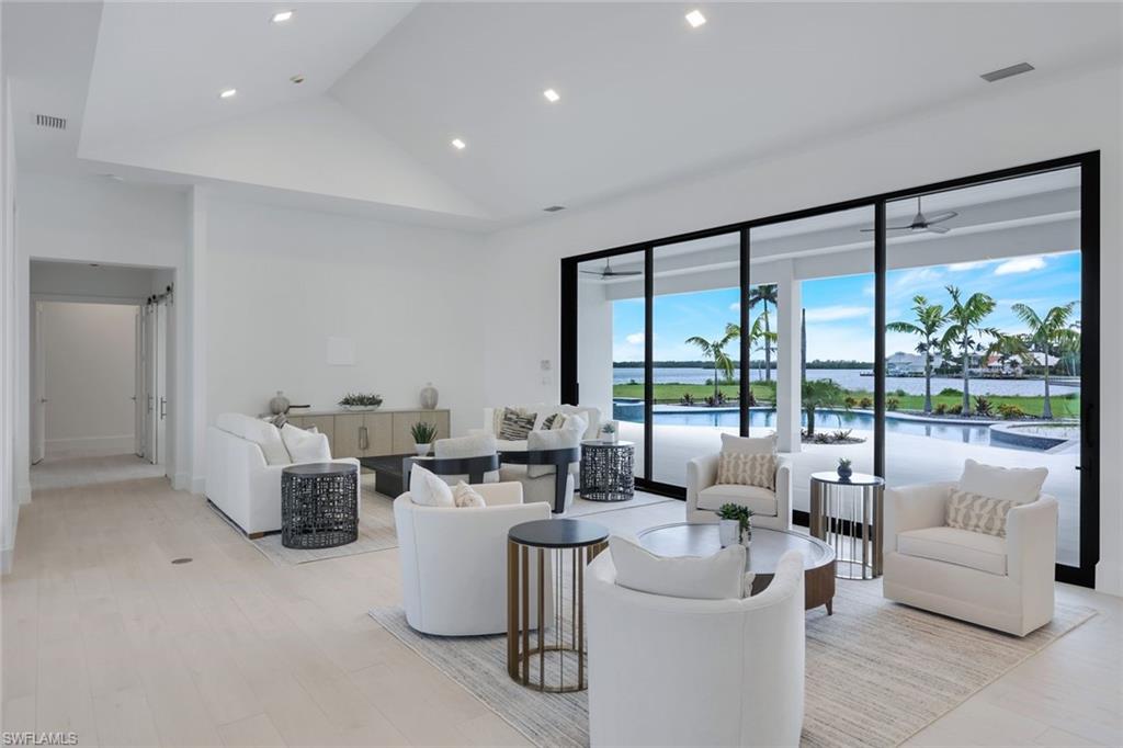 MARCO ISLAND - Residential