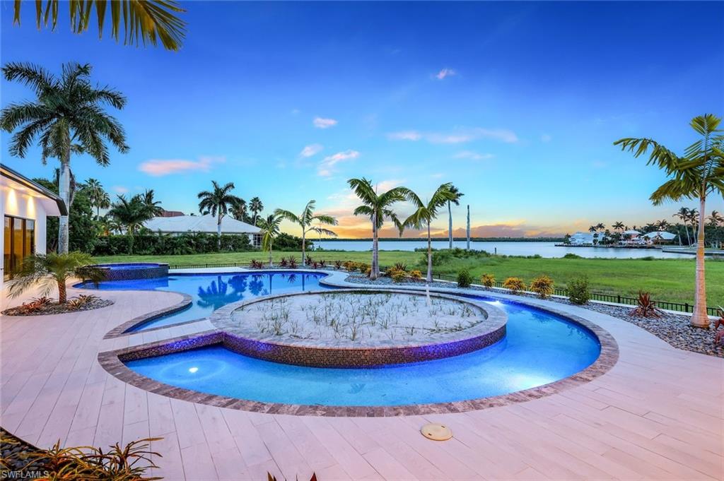 MARCO ISLAND - Residential