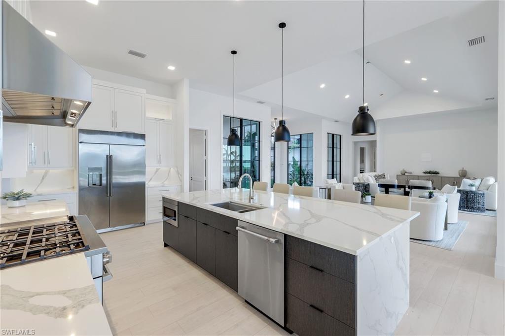 MARCO ISLAND - Residential