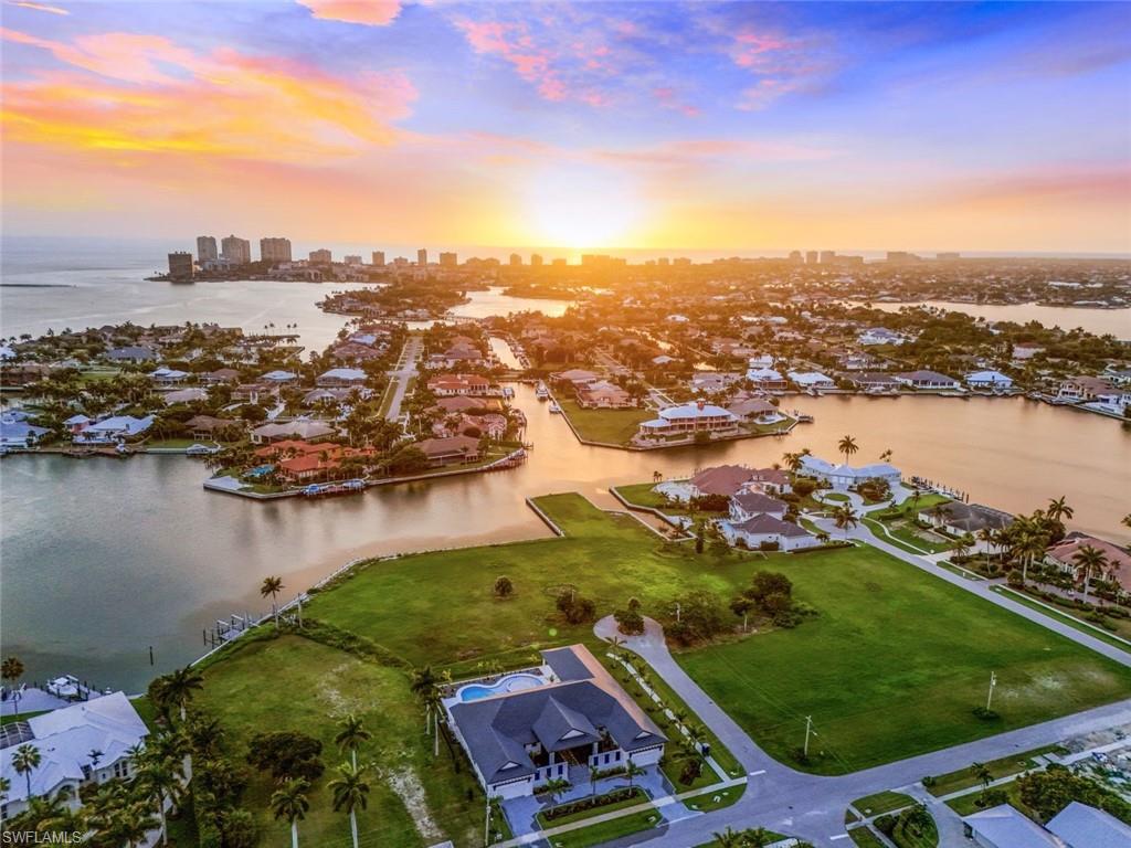 MARCO ISLAND - Residential