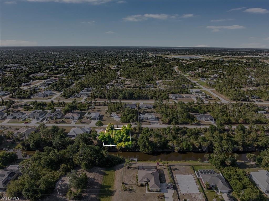 PORT CHARLOTTE - Land
