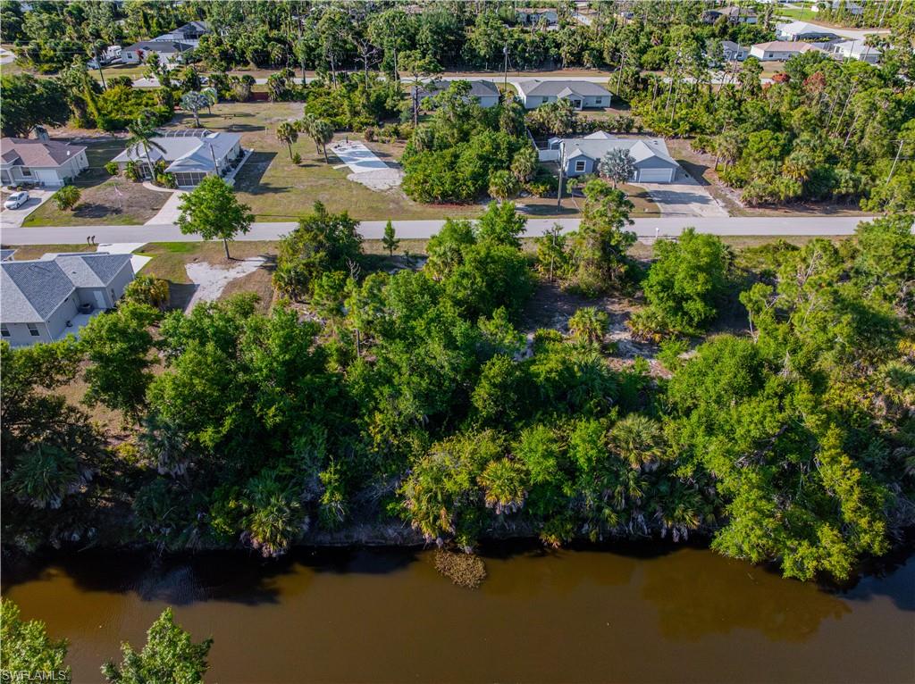 PORT CHARLOTTE - Land